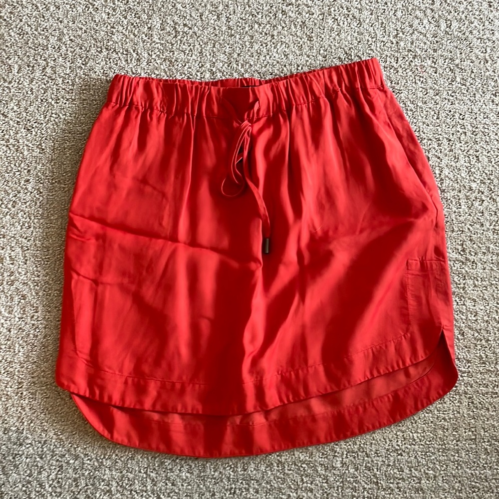 Tulip skirt gently used